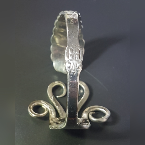 Bracelet - Picture 3 of 5